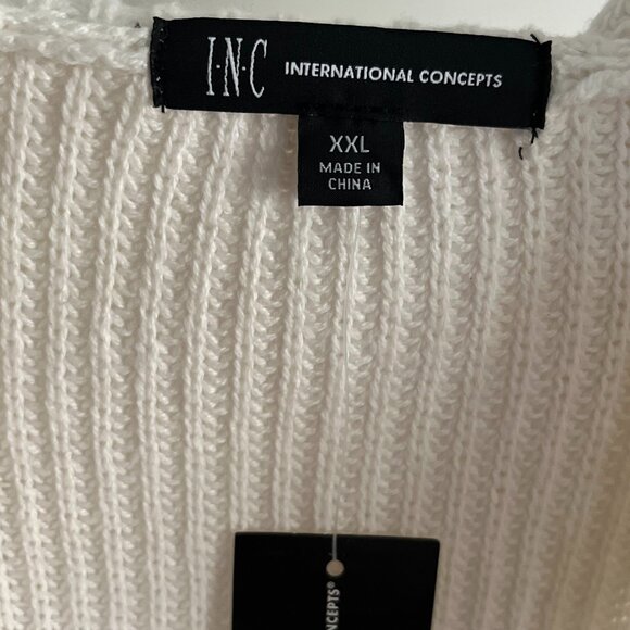BNWT INC International Concepts snowfall white fashion with hood (XXL) POCKETS - Picture 2 of 8